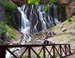 Kapuzbaşı şelalesi