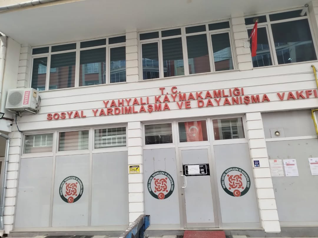 T.C YAHYALI KAYMAKAMLIĞI SOSYAL YARDIMLAŞMA VE DAYANIŞM