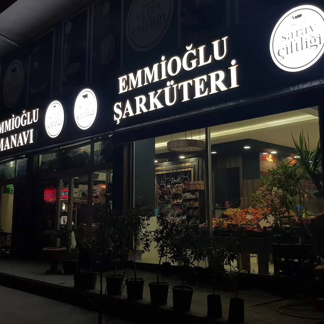 Emmioğlu Manav & Şarküteri